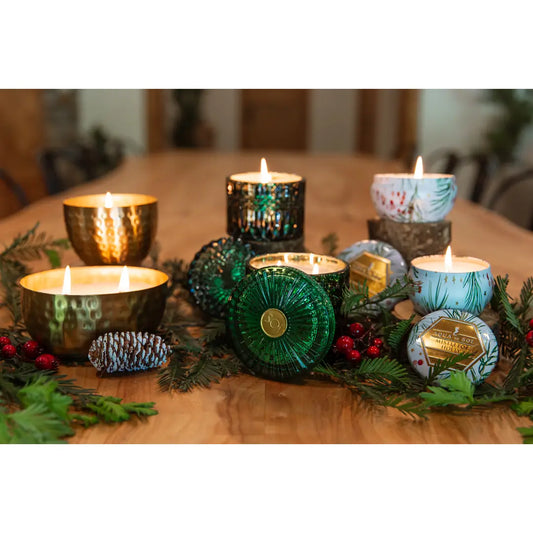 Mistletoe & Holly | 9oz Travel Tin Candle