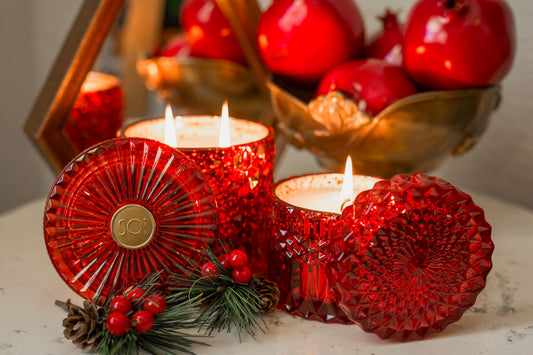Holiday Spice | 15oz Shimmer Candle - Holiday Magic